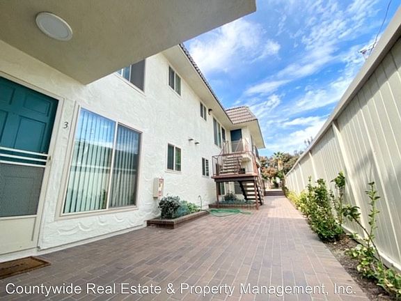 5th image of 1319 Hornblend St APT 6