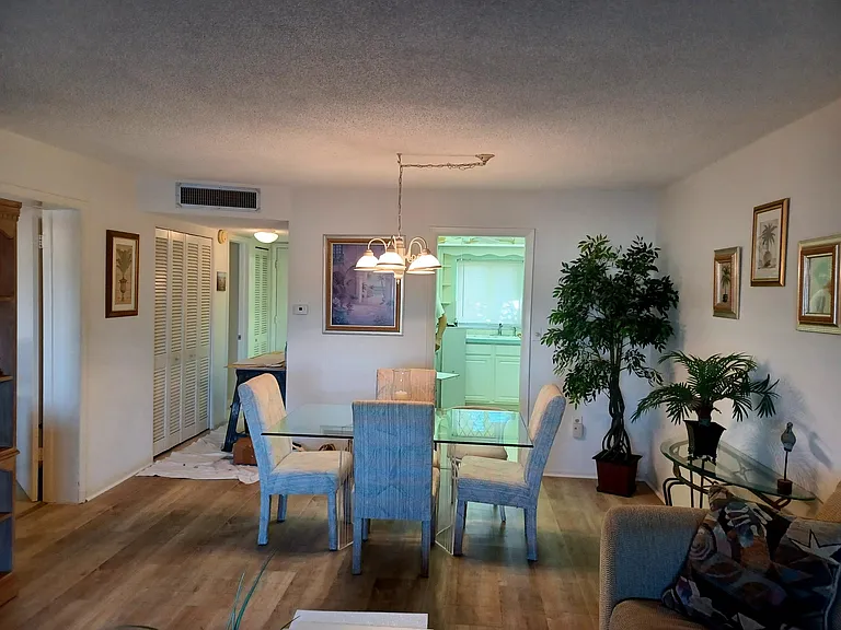 4725 Cove Cir #108 — Photo 14