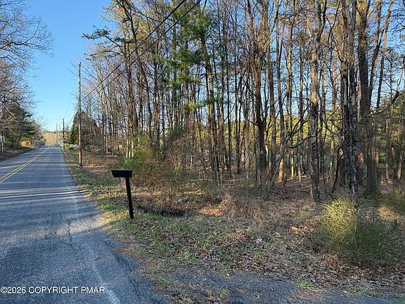 3rd image of Twin Pine Rd #2