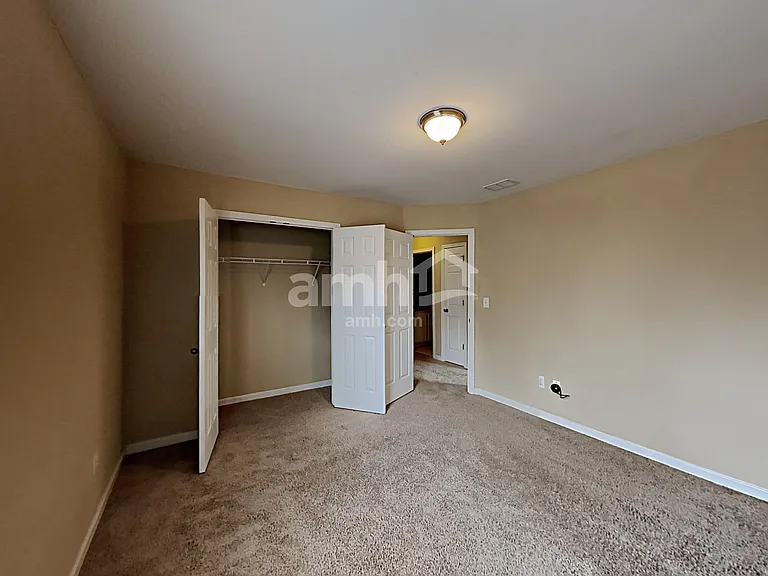 954 Laurel Green Ln — Photo 15