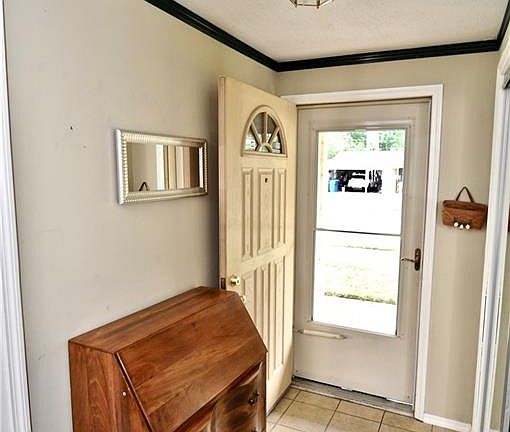 3rd image of 7866 Sebring Dr