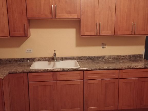 5th image of 1620 S Ashland Ave APT 1