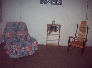 411 Indiana Ave, Farrell, PA 16121