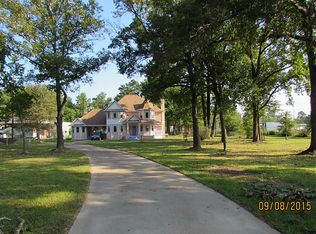 22448 McCleskey Rd, New Caney, TX 77357