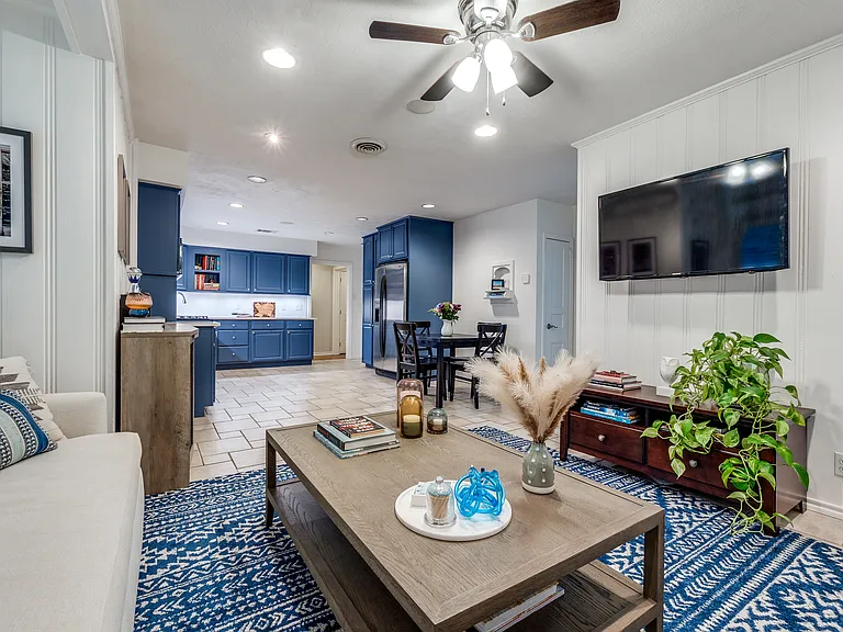 4159 Clover Ln — Photo 13