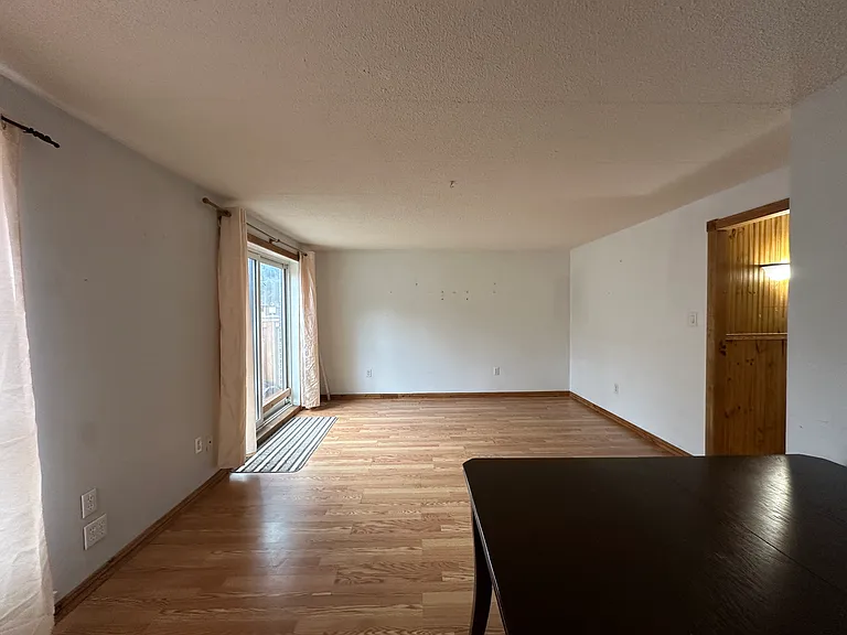 43 Taunton Rd E #39 — Photo 2