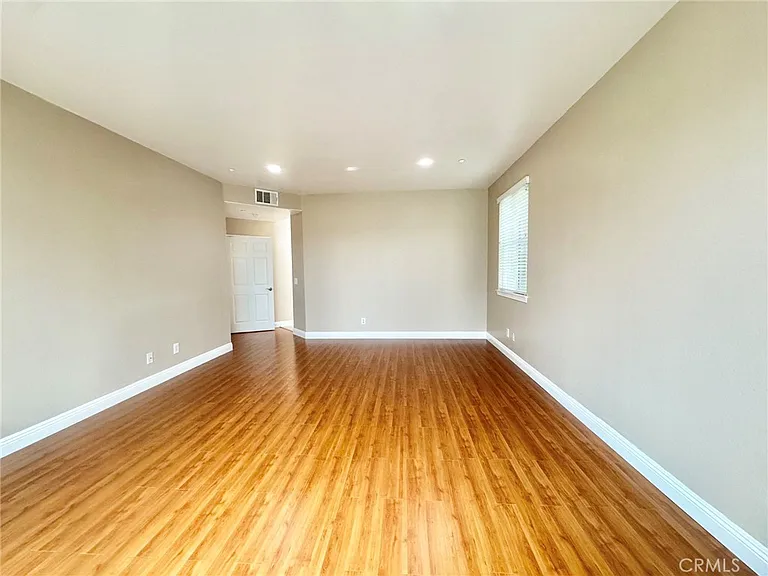 6076 Brookside Way — Photo 11