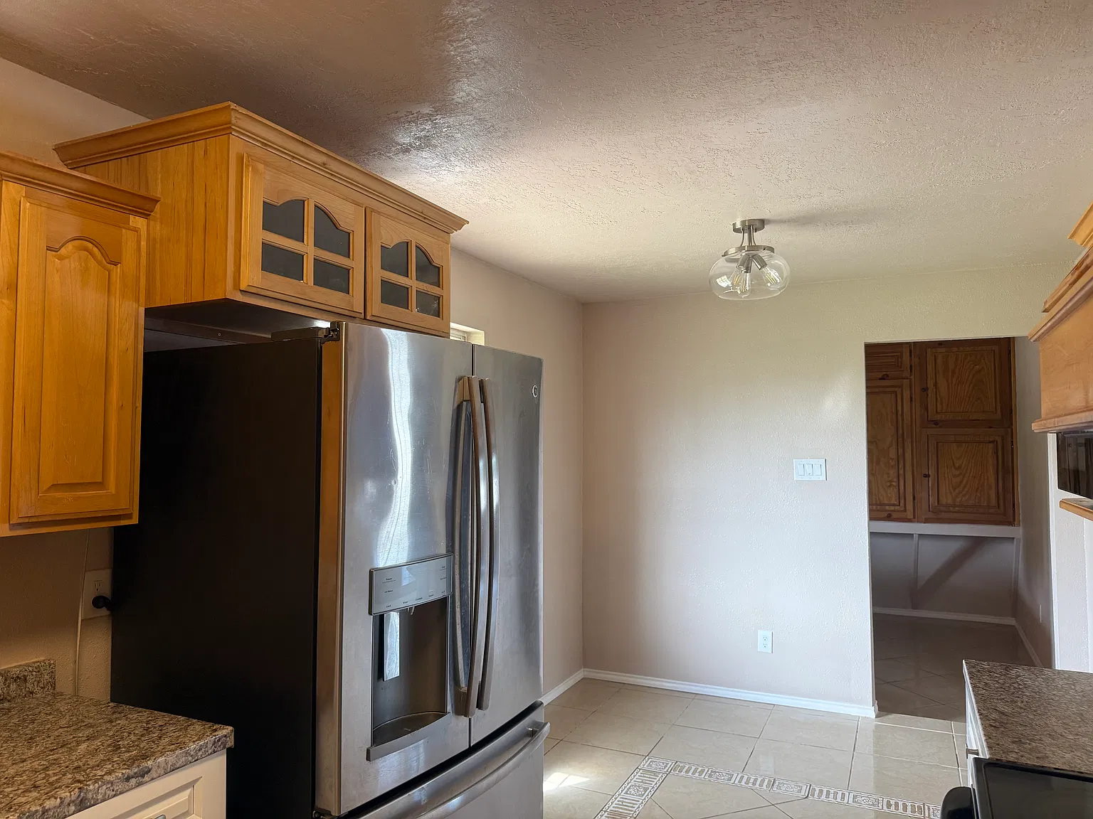 3 bed, 1500 sqft, $1,400 — Photo 3