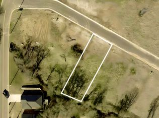 104 Arledge St, Mount Pleasant, TX 75455