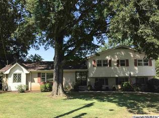 8601 Esslinger Ct SE, Huntsville, AL 35802