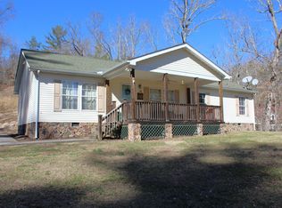 137 King Henry Cir, Wht Sulphur S, WV 24986