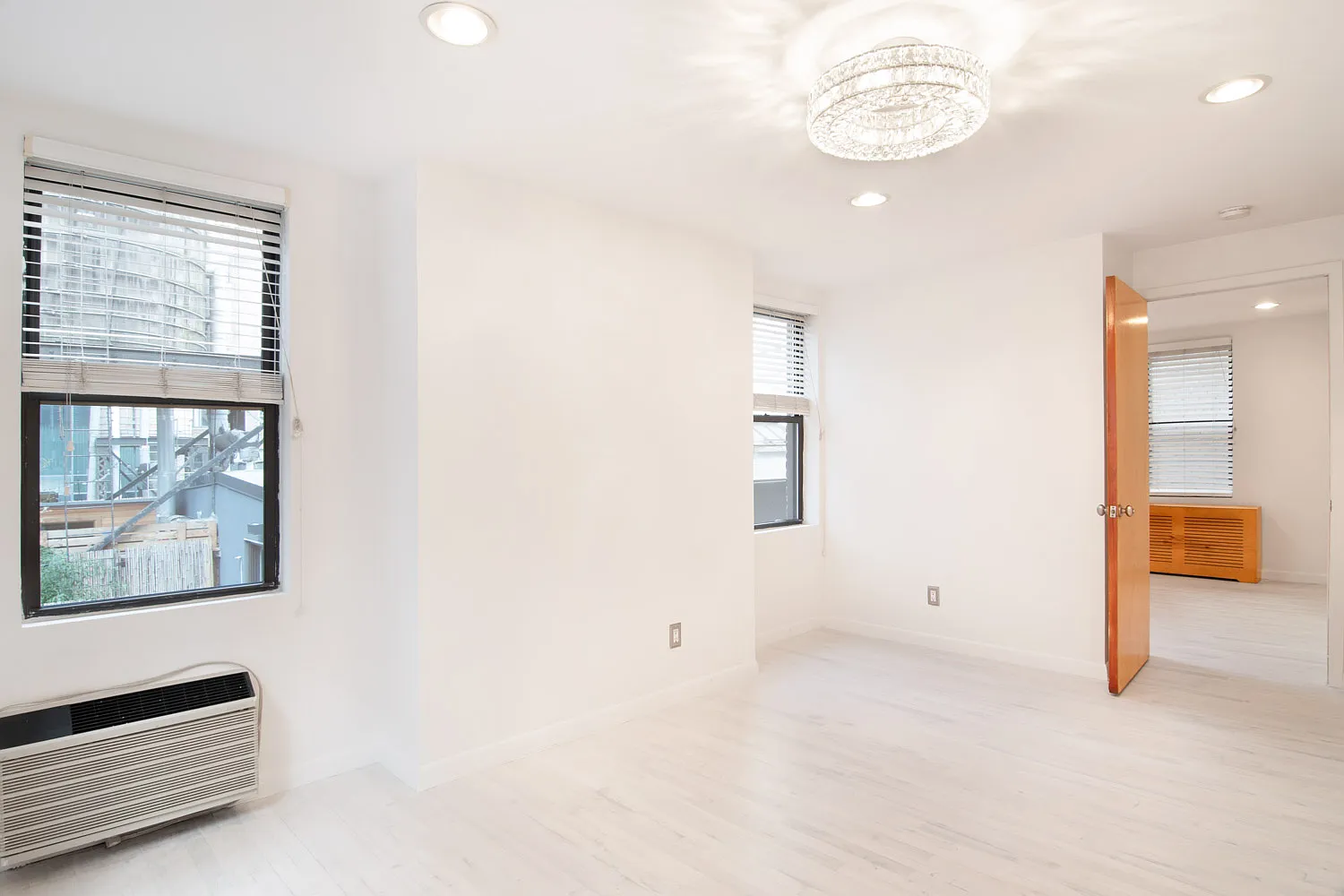 150 West 58th Street — Photo 3
