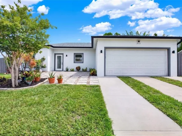3023 Muir St, Holiday, FL 34691