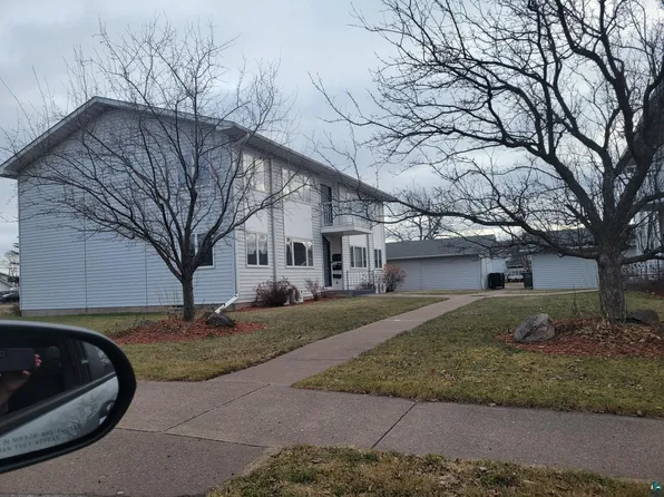 2604 N 21st St #2610, Superior, WI 54880