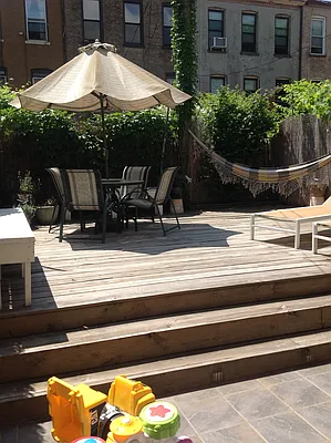 Rented by Peace of Mind Realty | media 25