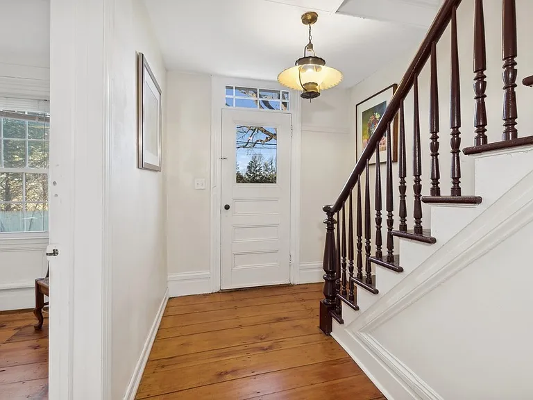 414 Main St — Photo 10
