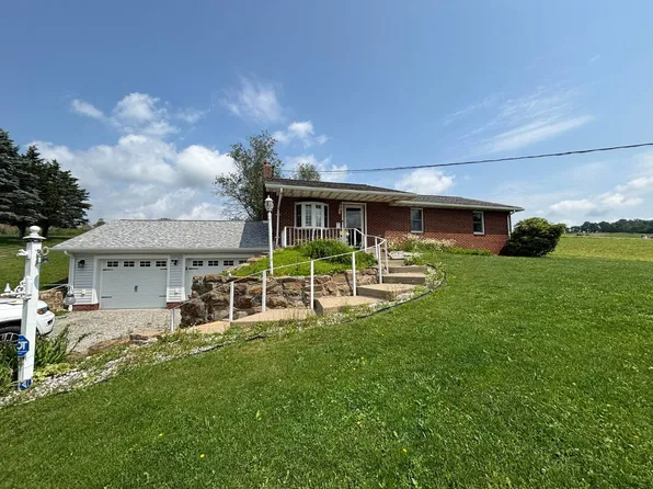 903 Chaintown Rd, Scottdale, PA 15683