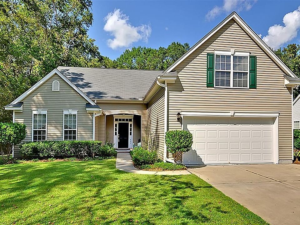 1st image of 804 Beverly Dr