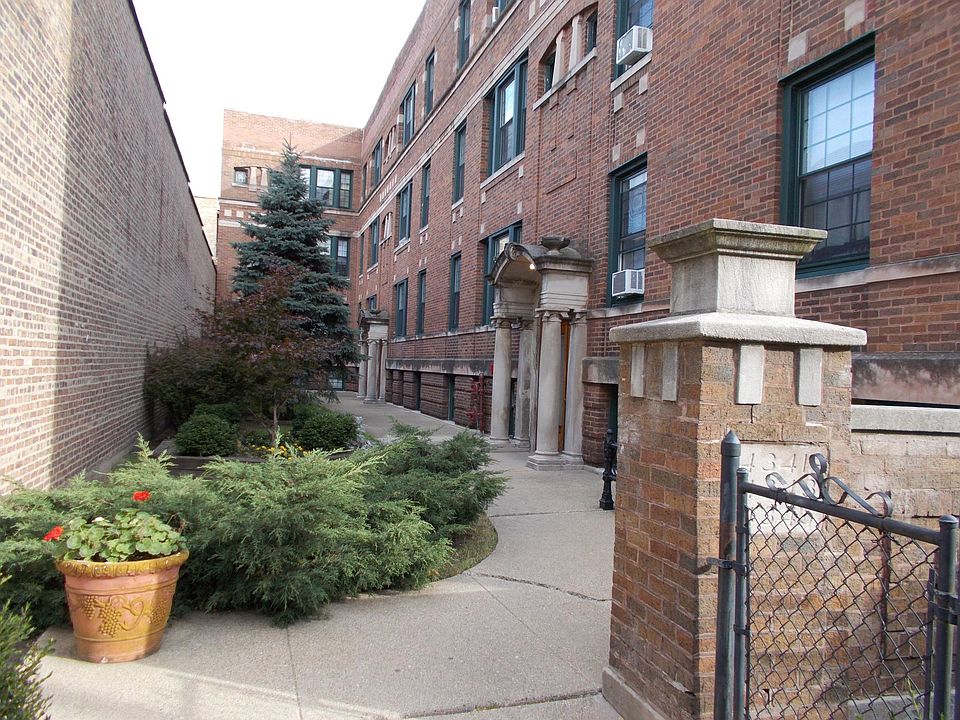 1st image of 4341 N Damen Ave APT 3W