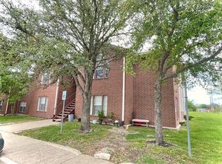 907 Balcones Dr APT 112, College Station, TX 77845
