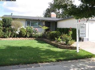 31682 Greenbrier Ln, Hayward, CA 94544