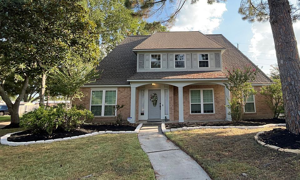 1st image of 15903 Signal Creek Dr