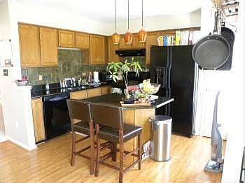 3rd image of 7444 Gadsby Sq