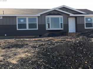 3121 SW River View Dr, Pendleton, OR 97801