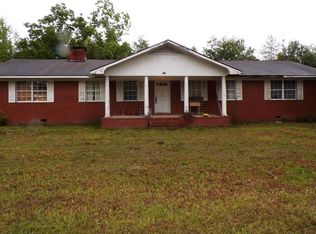 3790 Beards Bluff Rd, Jesup, GA 31555