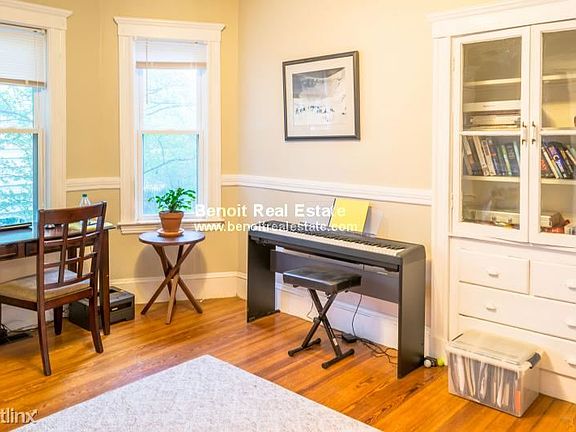 14 peirce st 8