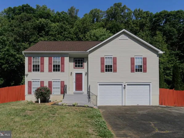47 Clark Ln, Stafford, VA 22554