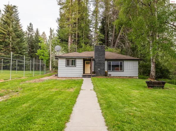 1356 Sagle Rd, Sagle, ID 83860