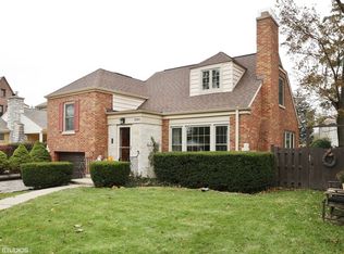 306 Talcott Pl, Park Ridge, IL 60068