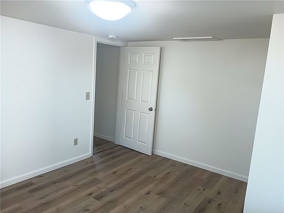 3rd image of 208 S H St