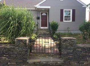 277 Evergreen St, Pawtucket, RI 02861
