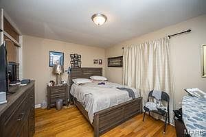 3rd image of 1208 Admiral Dr