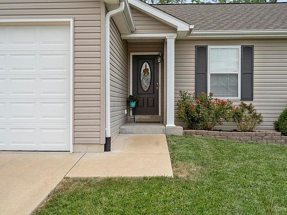 3rd image of 1831 Waters Edge Way