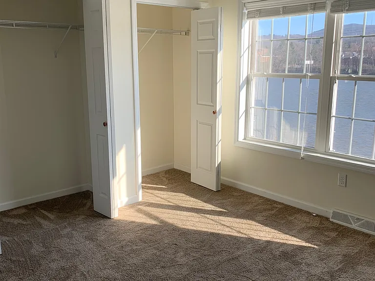 11 Parker St #5 — Photo 10