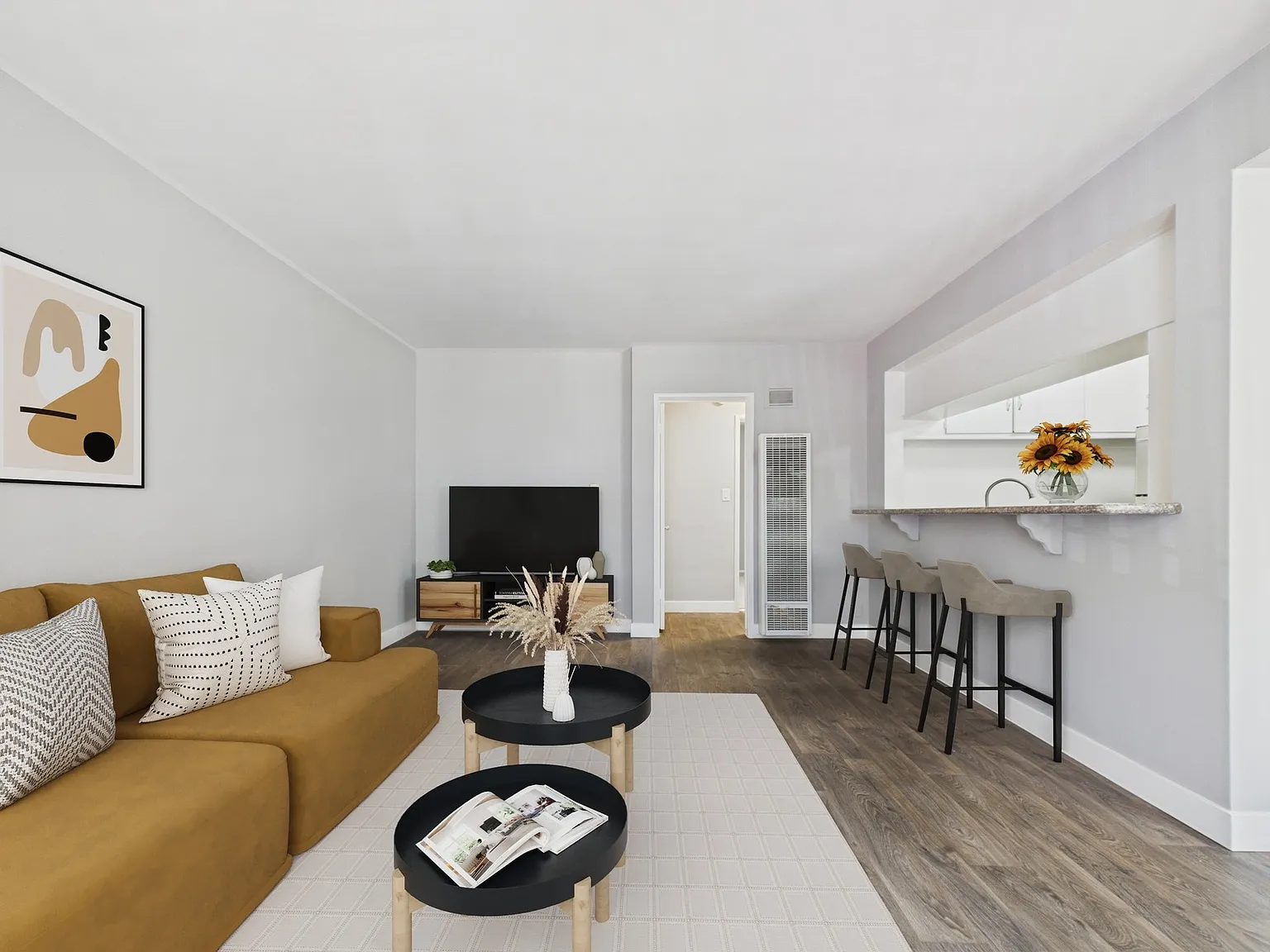 Overland Avenue Apartments — Photo 4