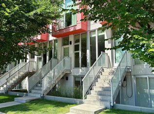 1808 S 27th Ave SW #102, Calgary, AB T2T1H1