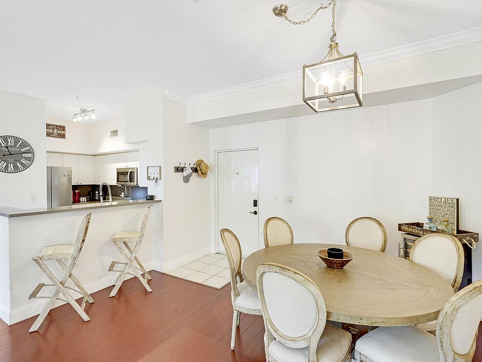1st image of 11790 St Andrews Place #307