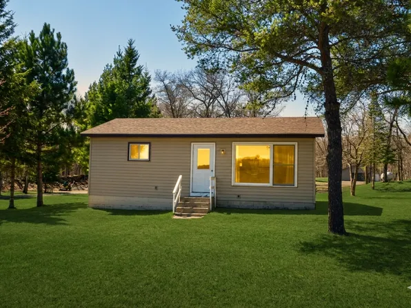 694 Shore Haven Ln Cabin 1, Hackensack, MN 56452