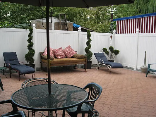 Rented by Upton Realty Group | media 11