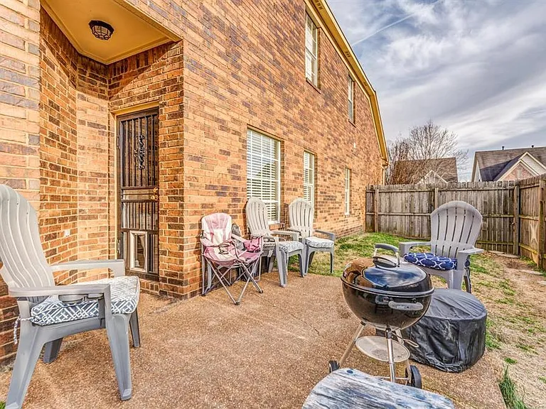 10222 Sterling Ridge Dr — Photo 19