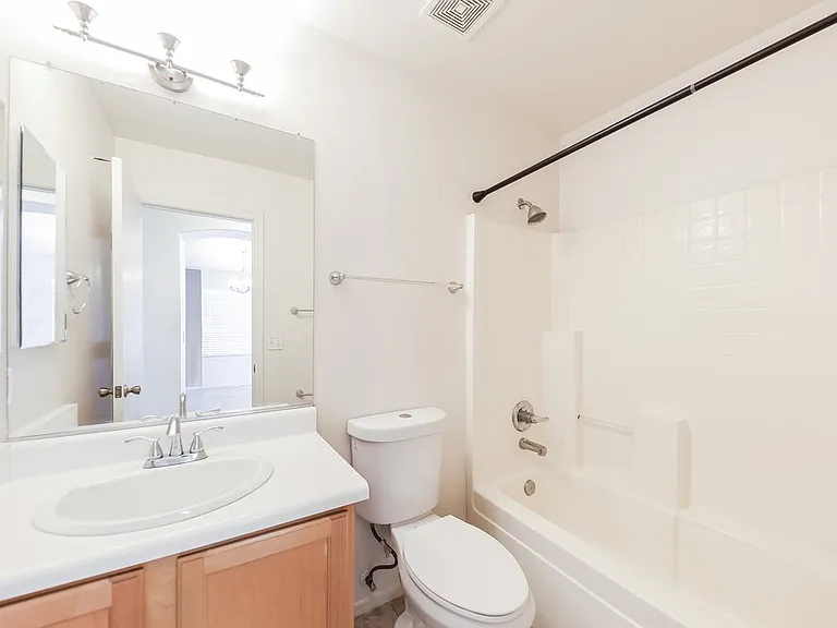 15019 W Port Au Prince Ln — Photo 15