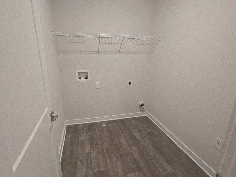 3416 Stonewall Ct — Photo 10