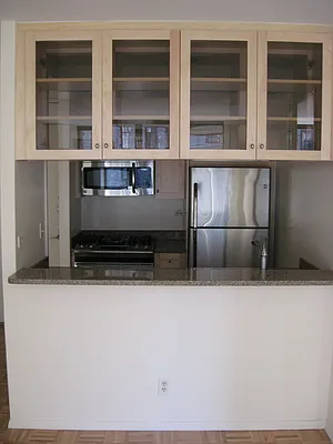 Rented by Newell and Assoc. | media 26