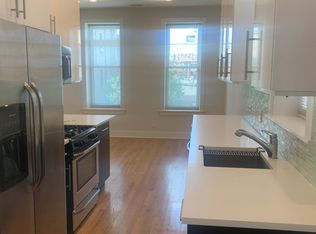 1547 W Wabansia Ave APT 3R, Chicago, IL 60642