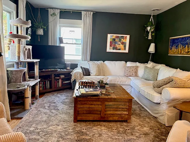 3 bed, 1300 sqft, $2,950 — Photo 3