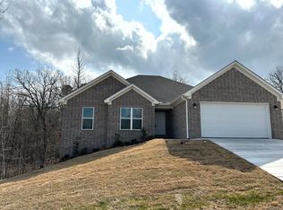 609 Lucy Ln, Alexander, AR 72002